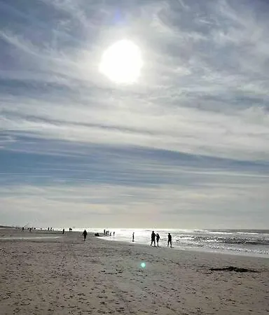 Villa Beach House With Romantic Garden Egmond aan Zee
